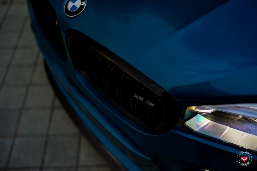 Детали экстерьера BMW X6 M on Vossen Wheels (VPS-306) 2017 года  (фото 15 из 17)